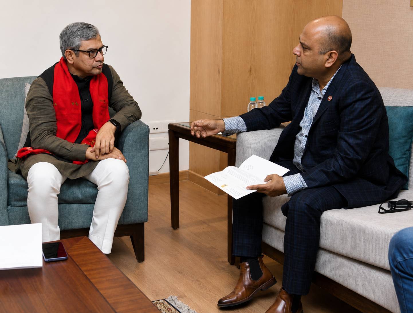 Dr. Rajdeep Roy with Union Minister Ashwini Vaishnaw